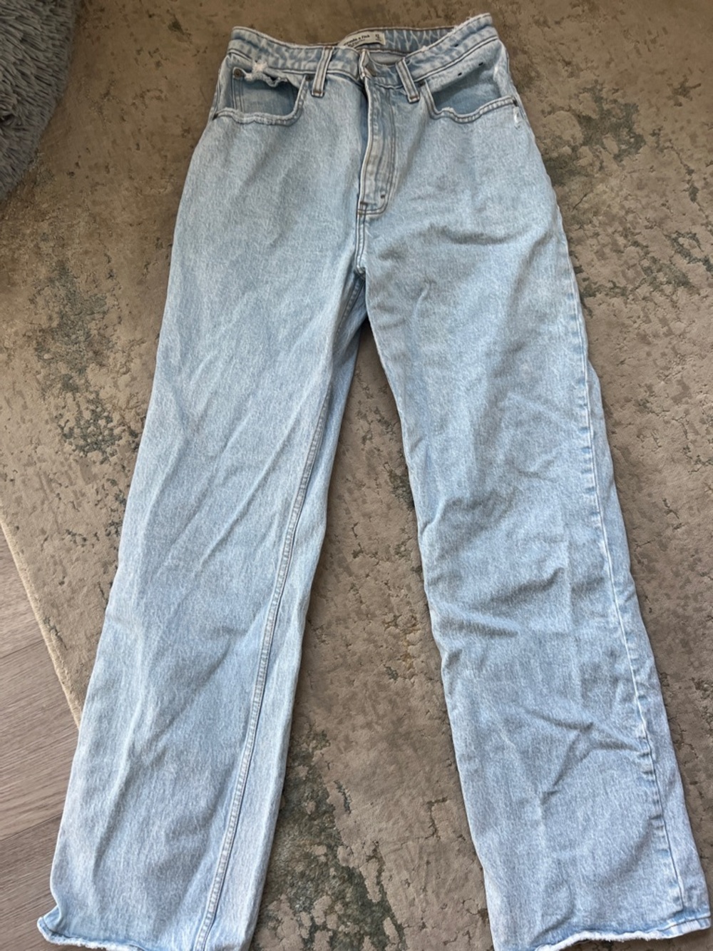 Abercrombie & Fitch Curve Love 90's Relaxed High Rise Women’s Jeans, Size 4r